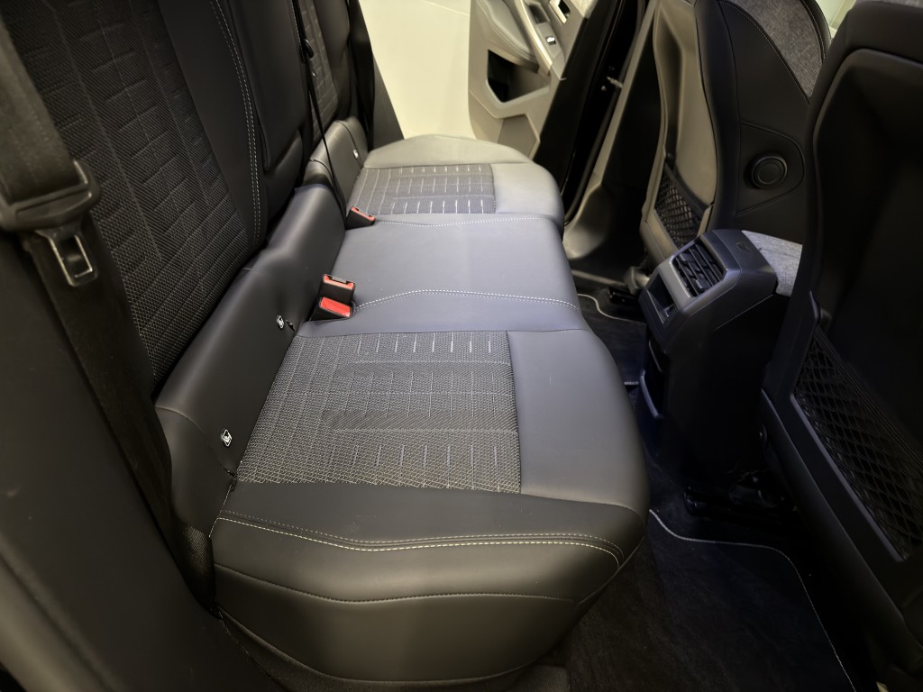 PEUGEOT 3008 1200 HYBRID 145 CV EDCS6 GT